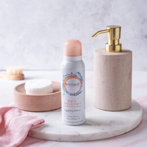 Femfresh Déodorant Intime Quotidien – Protection contre les odeurs, Fraîcheur Durable, Parfum Hypoallergénique